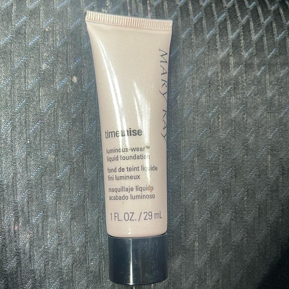 MaryKay beige 2